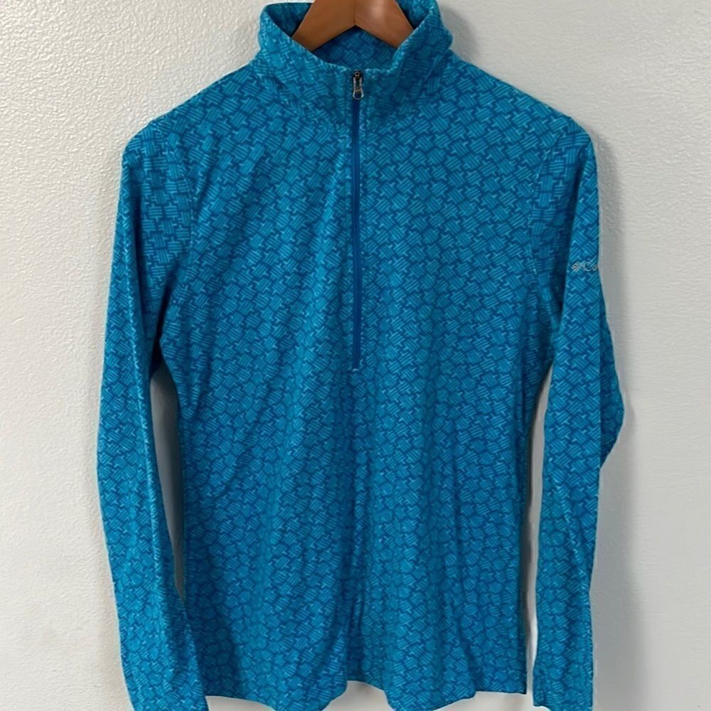 Columbia 1/2 zip fleece pullover sweatshirt. Size Medium.